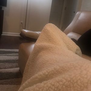 Meet your Posher, Francis